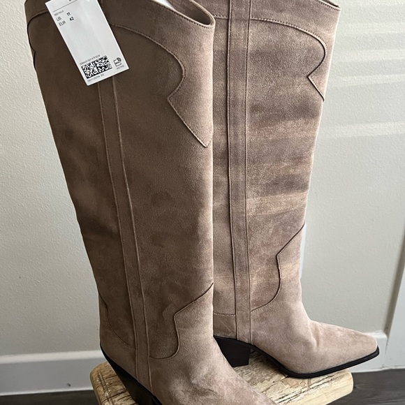 H&M Knee-high cowboy boots - Picture 1 of 5